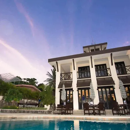 2-Bd Ocean-View Condo On 3Rd Floor