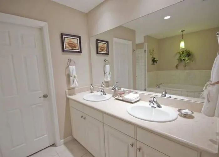Third-floor Oceanview With Access To Sparkling Pool, Hot Tub & Club * Coco