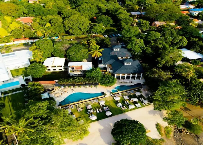 Third-floor Oceanview With Access To Sparkling Pool, Hot Tub & Club Ferienhaus